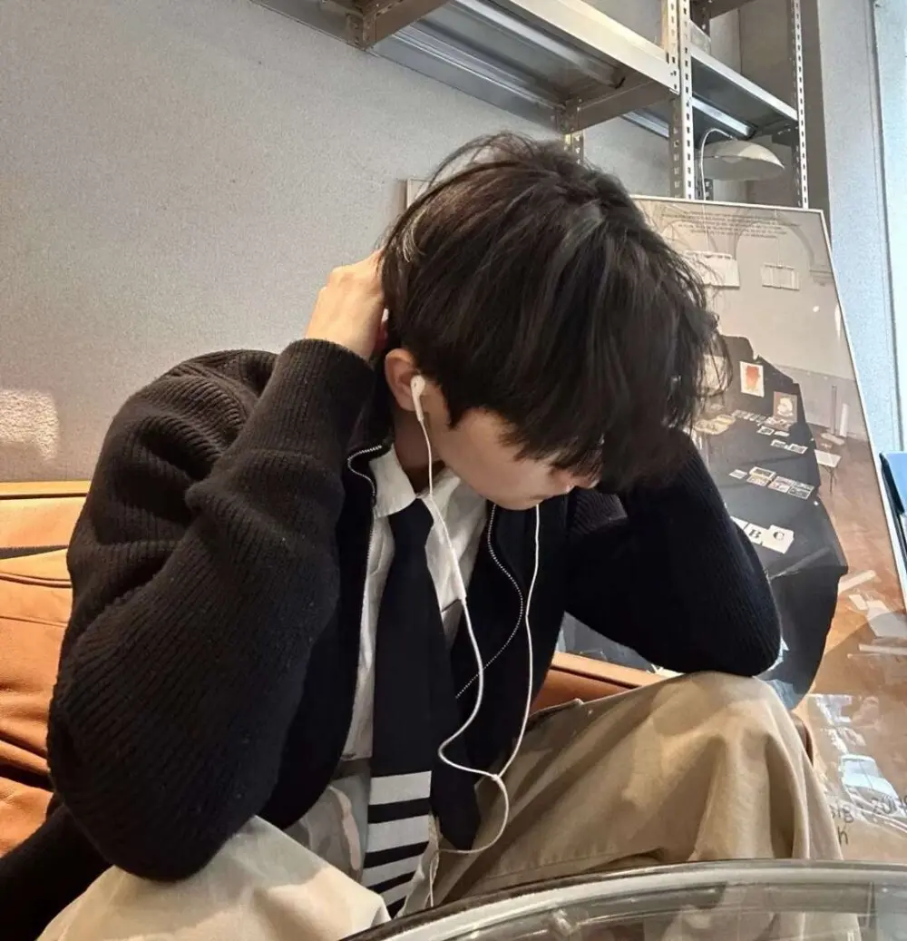 《舍友》by不吃姜小说全集免费在线观看-舍友by不吃姜完结资源分享