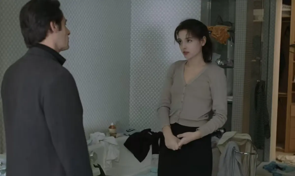 高清无删减《所有的人都无知》维吉妮·拉朵嫣主演-未删减免费高清珍藏版全集免费观看-法国电影所有的人都无知HD中字无广告在线观看