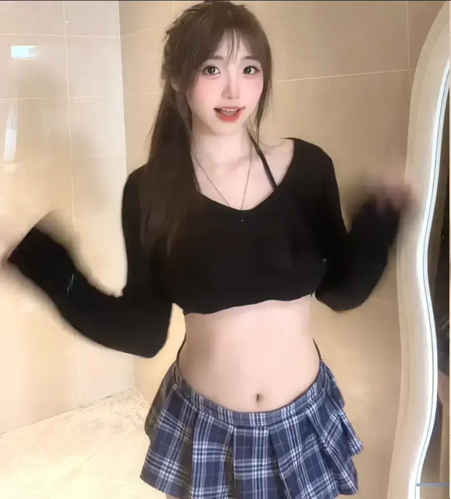《Sunny77楼道战神》1080P原画质全集在线观看-Sunny77楼道战神隐秘细节全揭秘-抖音网红翻车完整版实况独家爆料