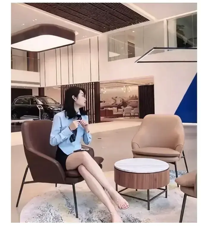 佳木斯新玛特迪桑特女销售事件完整现场视频在线观看-破防说不出话全网震惊-后续结果意想不到-佳木斯新玛特迪桑特导购事件免费播放