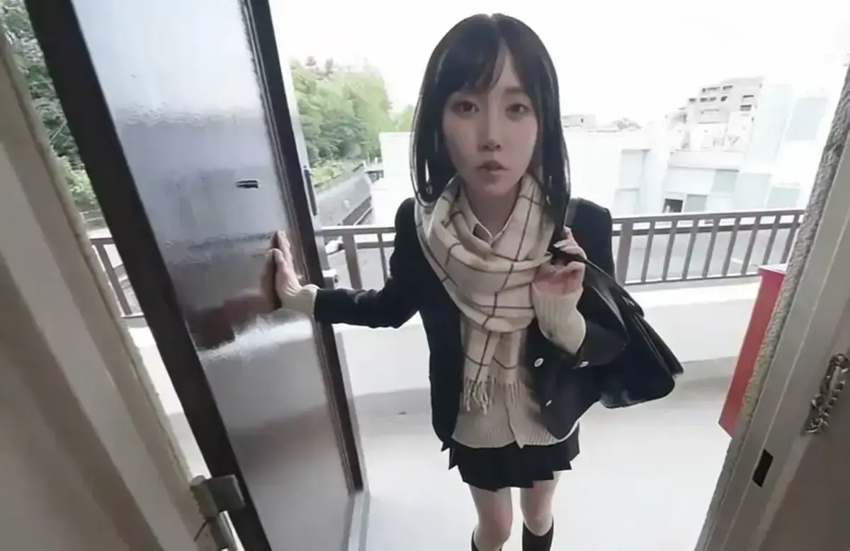 《泡在我家的辣妹-真人版》1080P中字未删减全集在线看-《泡在我家的辣妹》真人版高清完整版免费观看-迅雷百度云资源下载